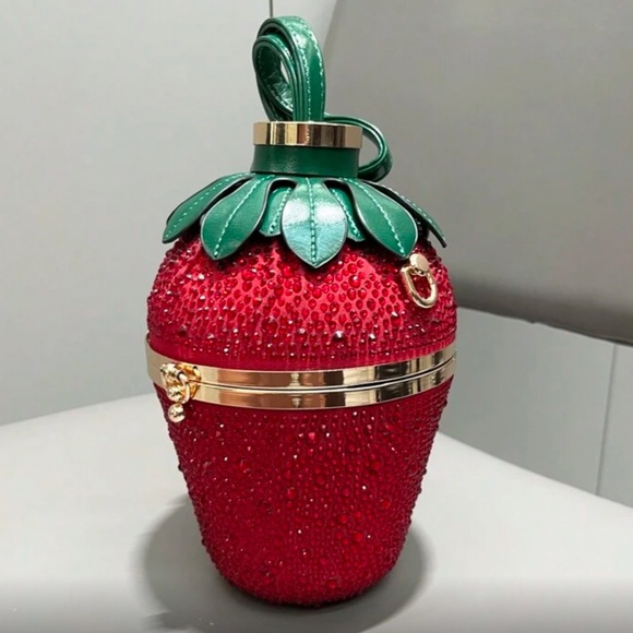 Handbags - 🆕 Rhinestone Studded Strawberry Shaped Handbag